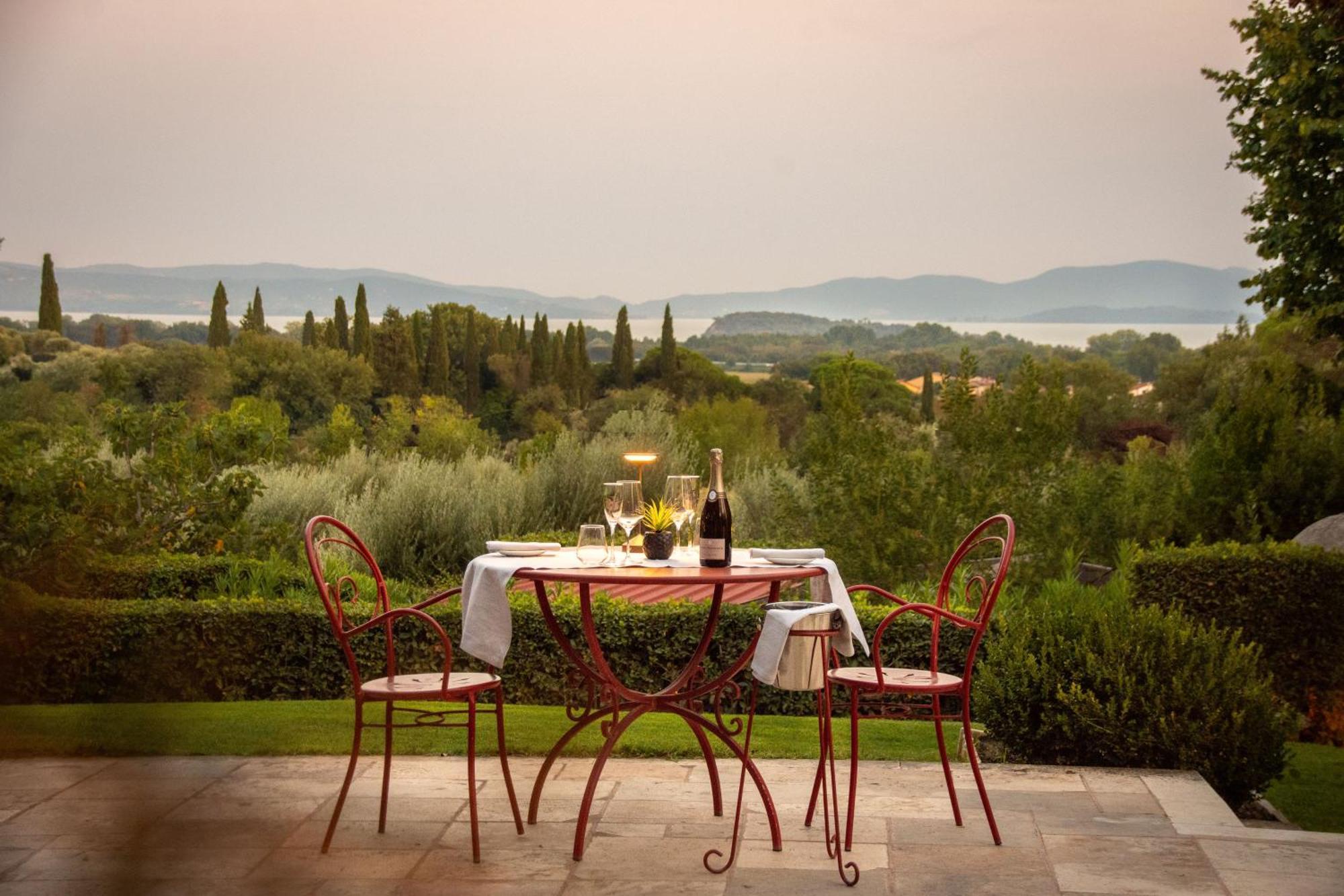 I Capricci Di Merion - Resort & Spa Tuoro sul Trasimeno Exterior foto